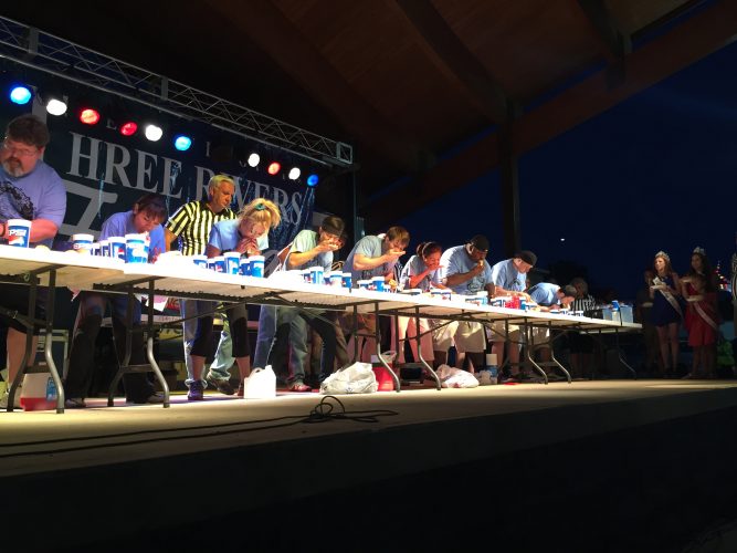 Record broken at Three Rivers Festival Pepperoni Roll Eating World Championship WV MetroNews