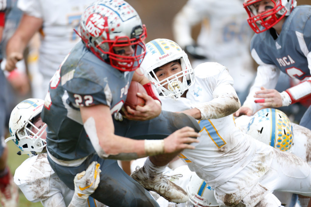 Photo gallery Oak Glen improves to 120, defeats Poca 2520 in