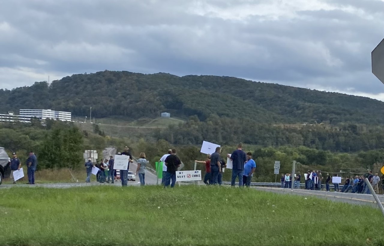 Union workers at Northrop Grumman stage informational picket against
