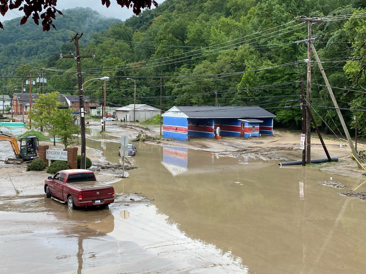 Impact of Route 60 flash flood continues in parts of Kanawha, Fayette ...