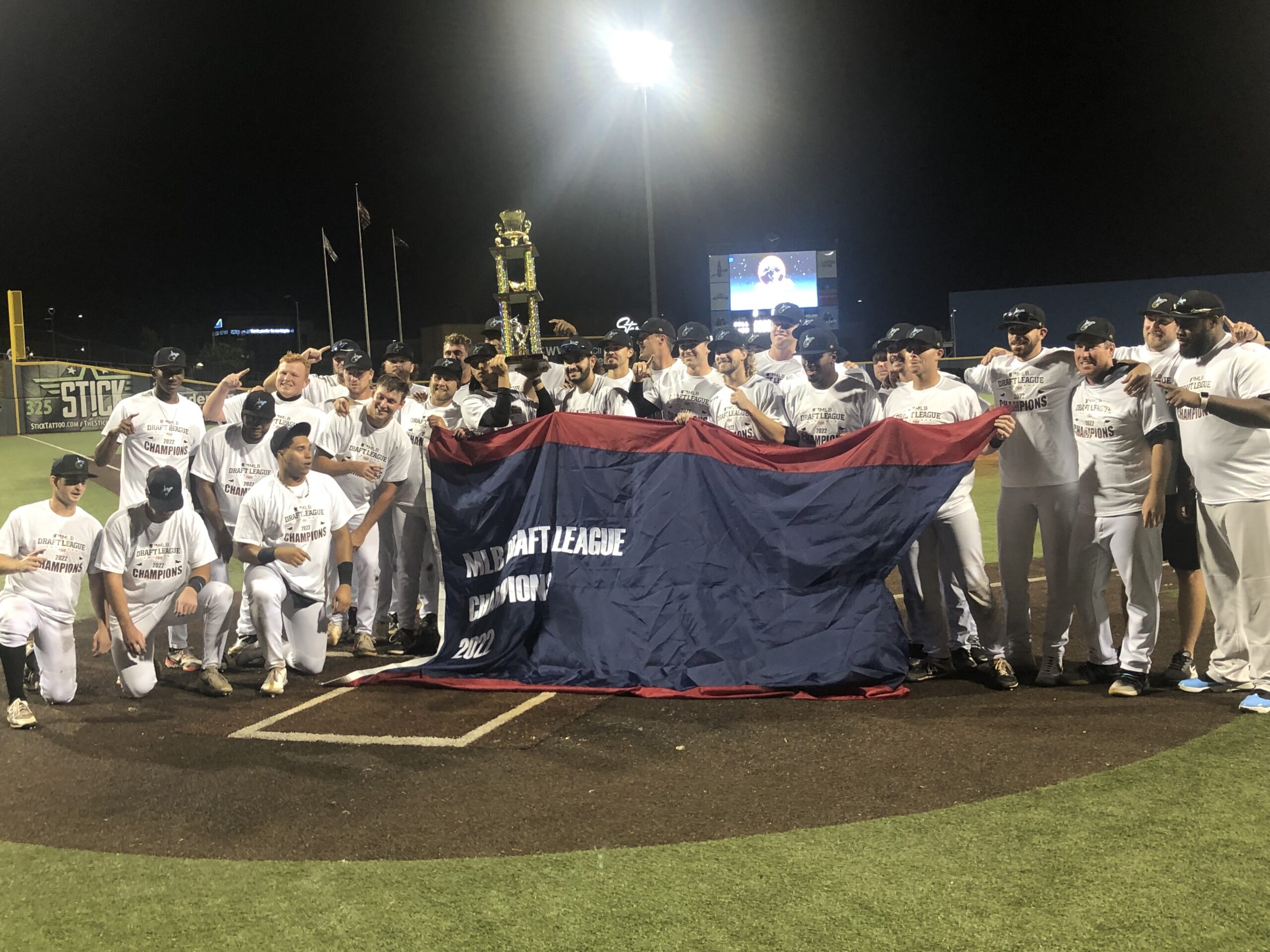 Black Bears rally for 10-6 win over Crosscutters in MLB Draft League