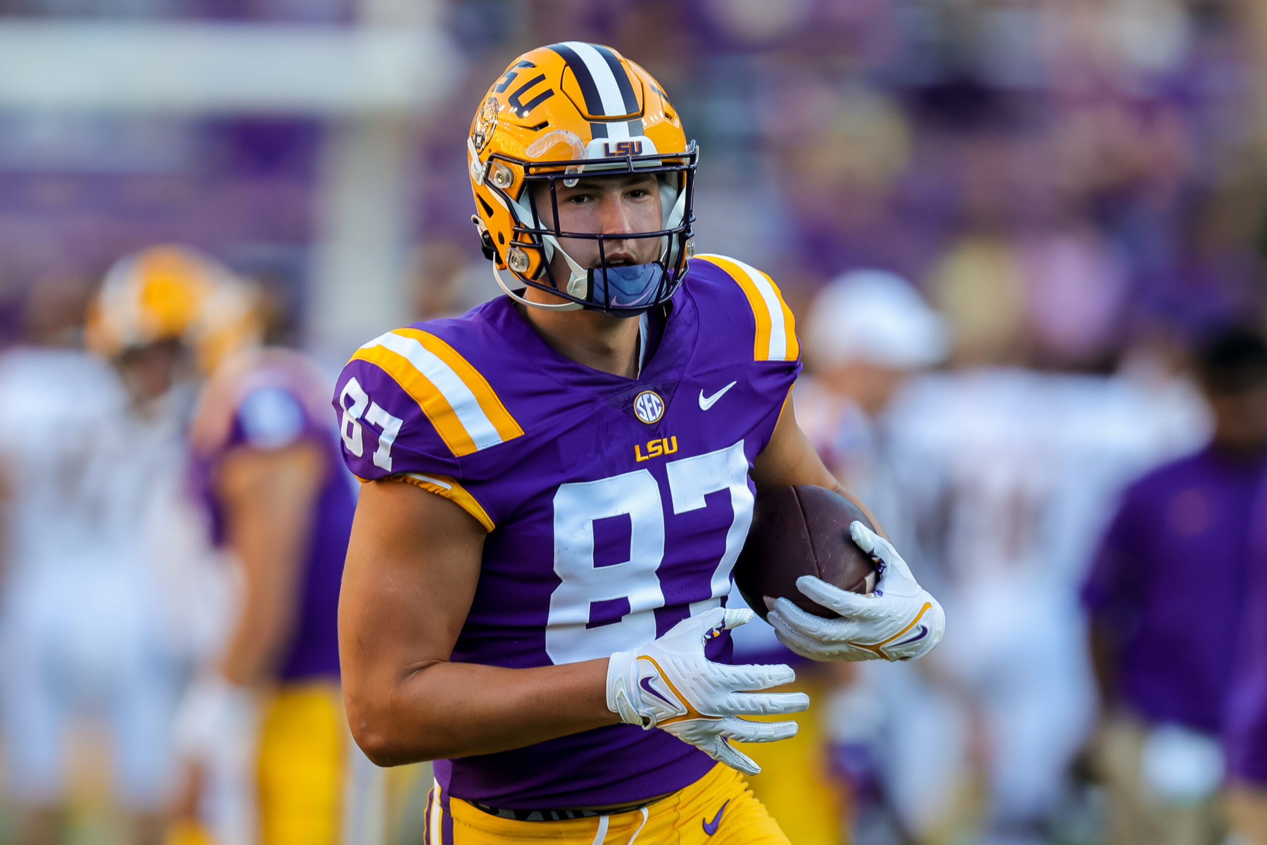 Former LSU tight end Kole Taylor commits to WVU - WV MetroNews