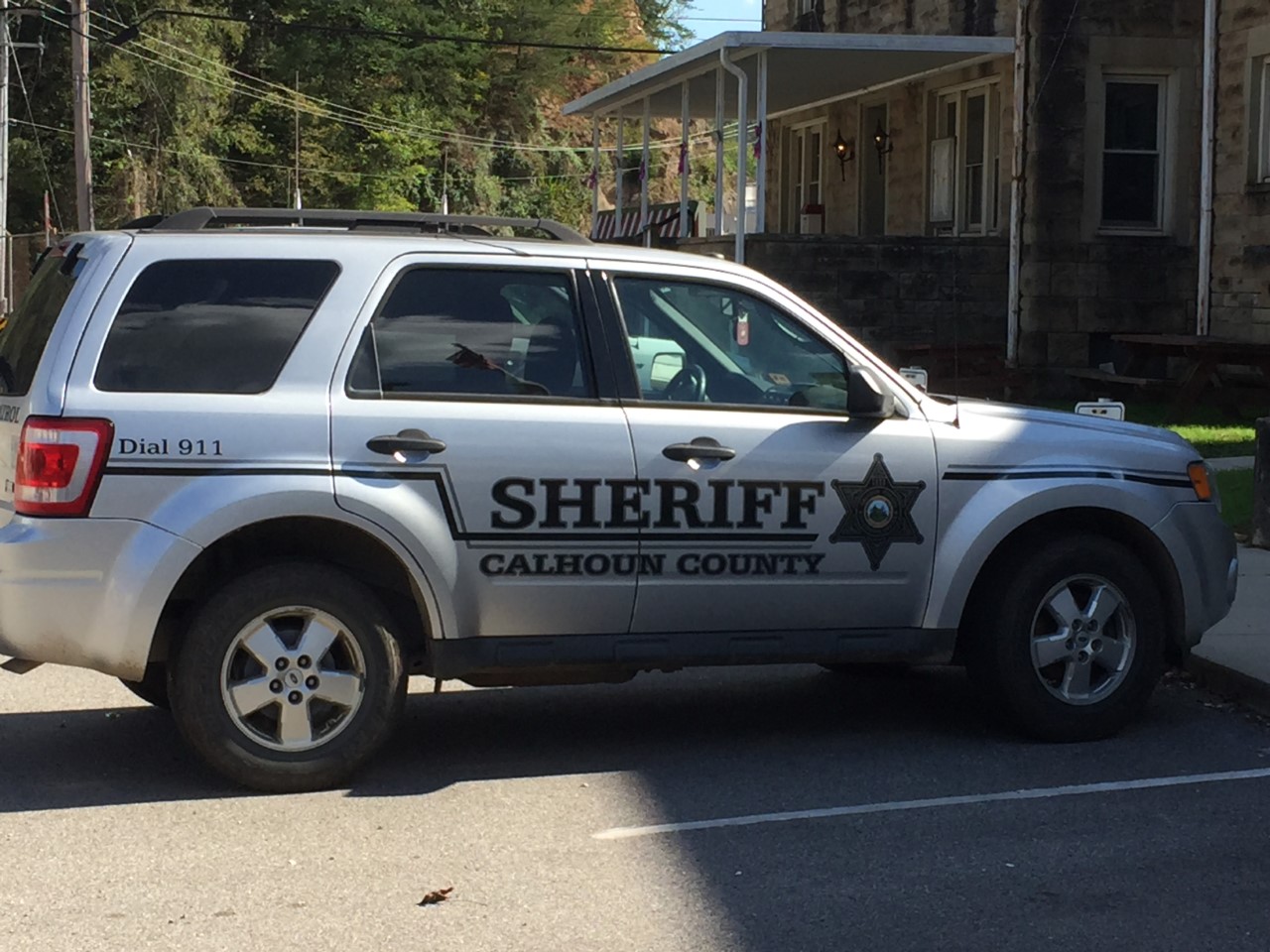 Two dead, two injured in shooting in Calhoun County; suspect in custody