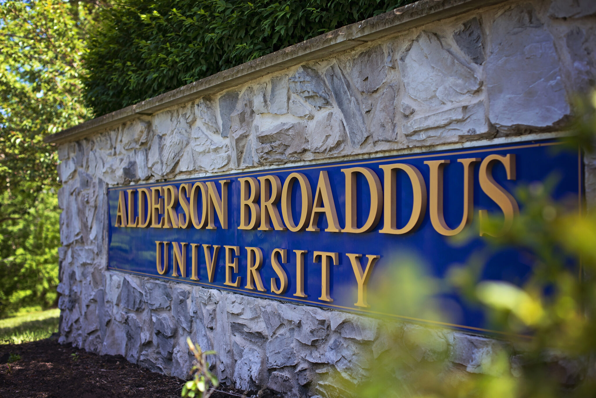 Colleges step in to help transfer students after Alderson Broaddus  University closure