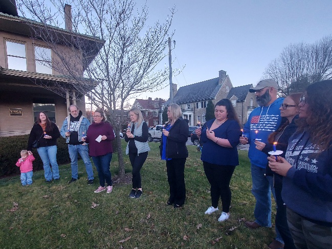 YWCA of Charleston holds candlelight vigil for National Human Trafficking Awareness Day to raise awareness of the issue in West Virginia – WV MetroNews