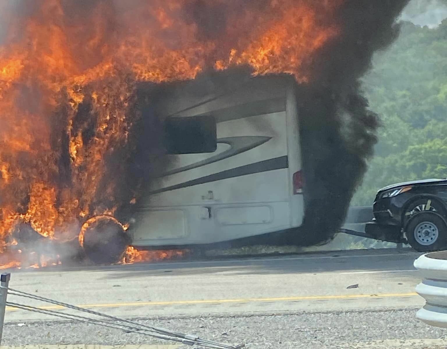 Three people injured in RV fire on Interstate 79 – WV MetroNews