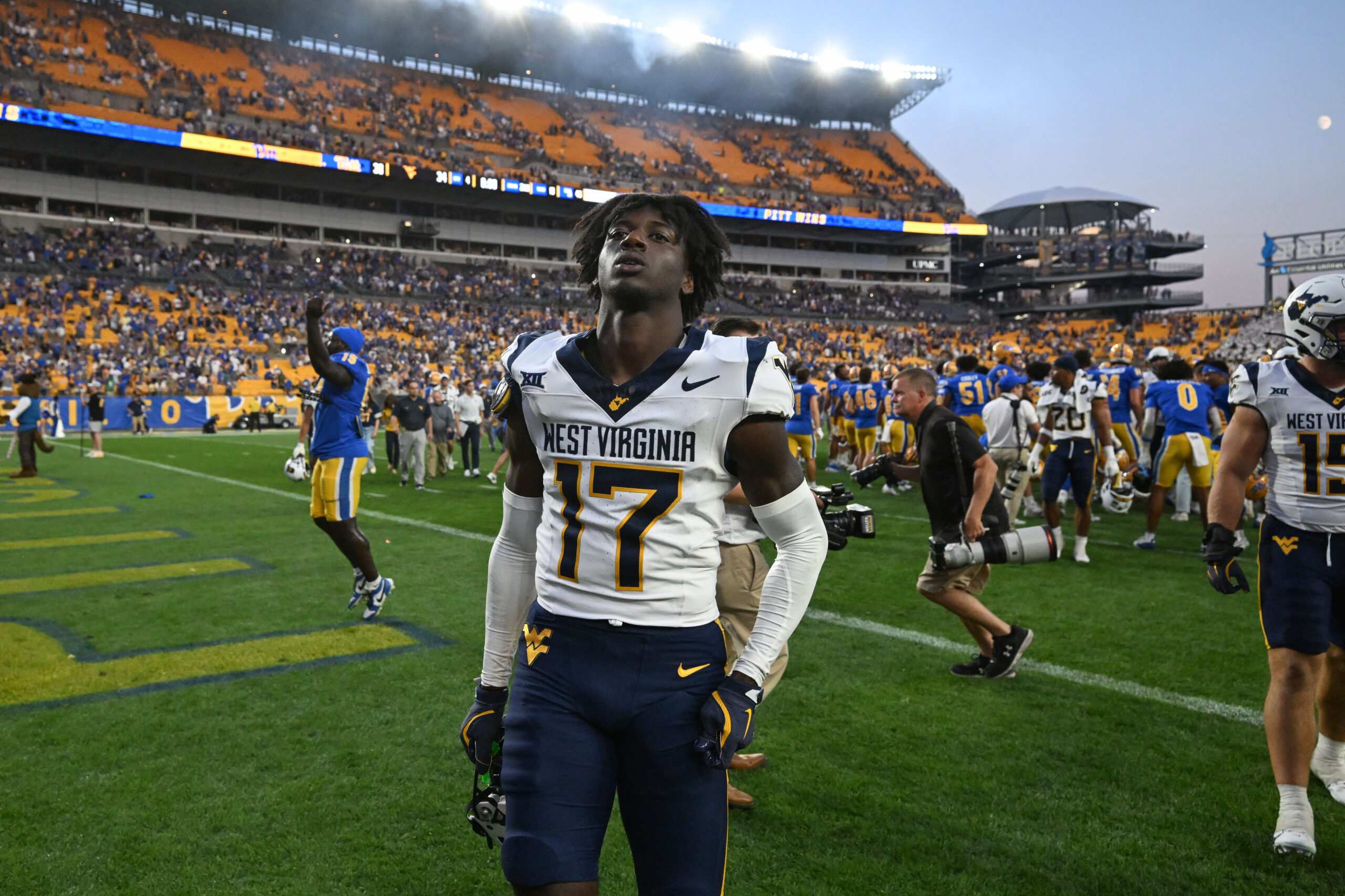 Mountaineers squander late 10-point lead in devastating 38-34 loss at Pitt