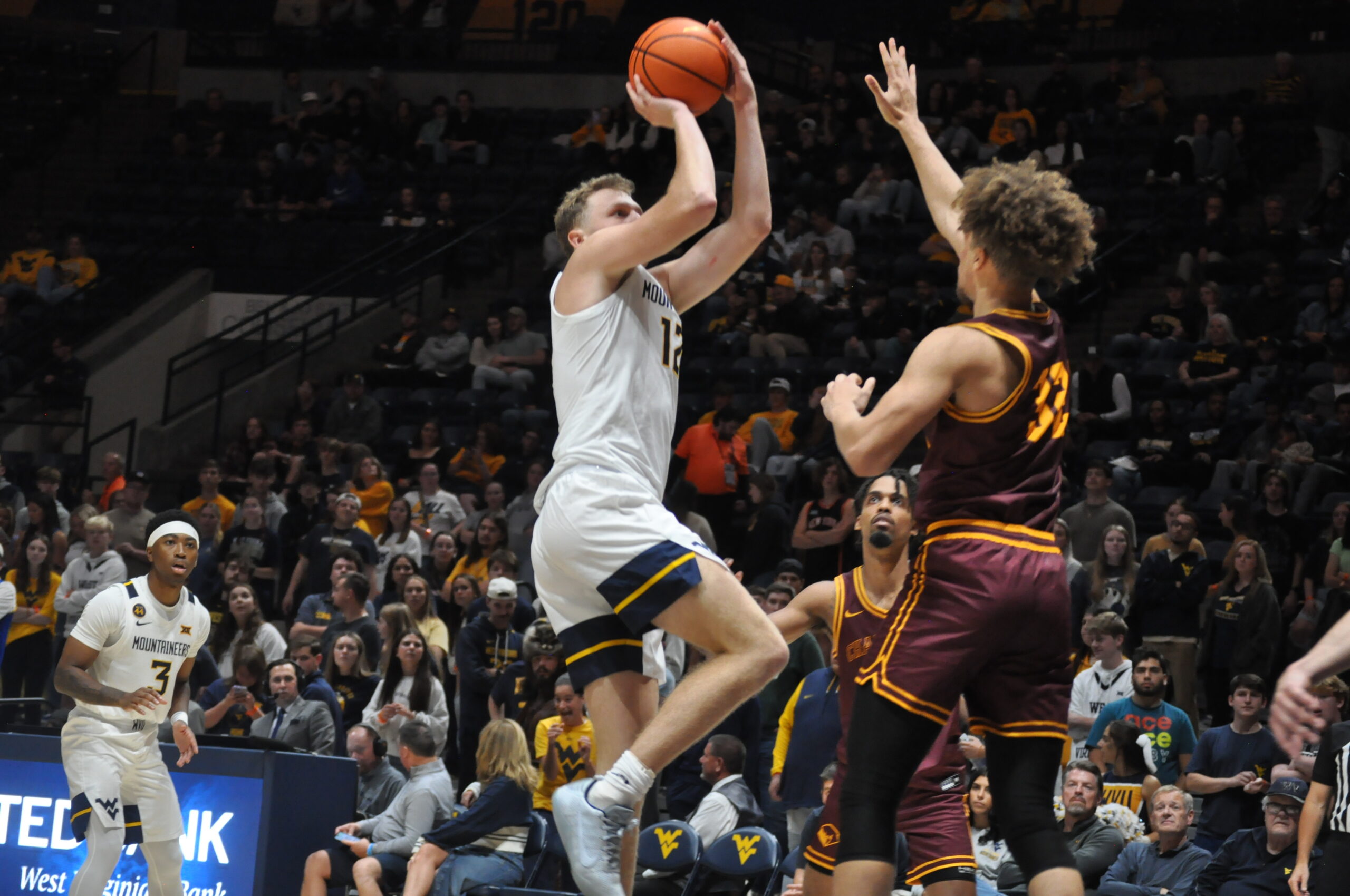 Strong start propels West Virginia in 94-61 exhibition win against Charleston – WV MetroNews